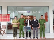 Gia Lai rangers receive rare forest night heron